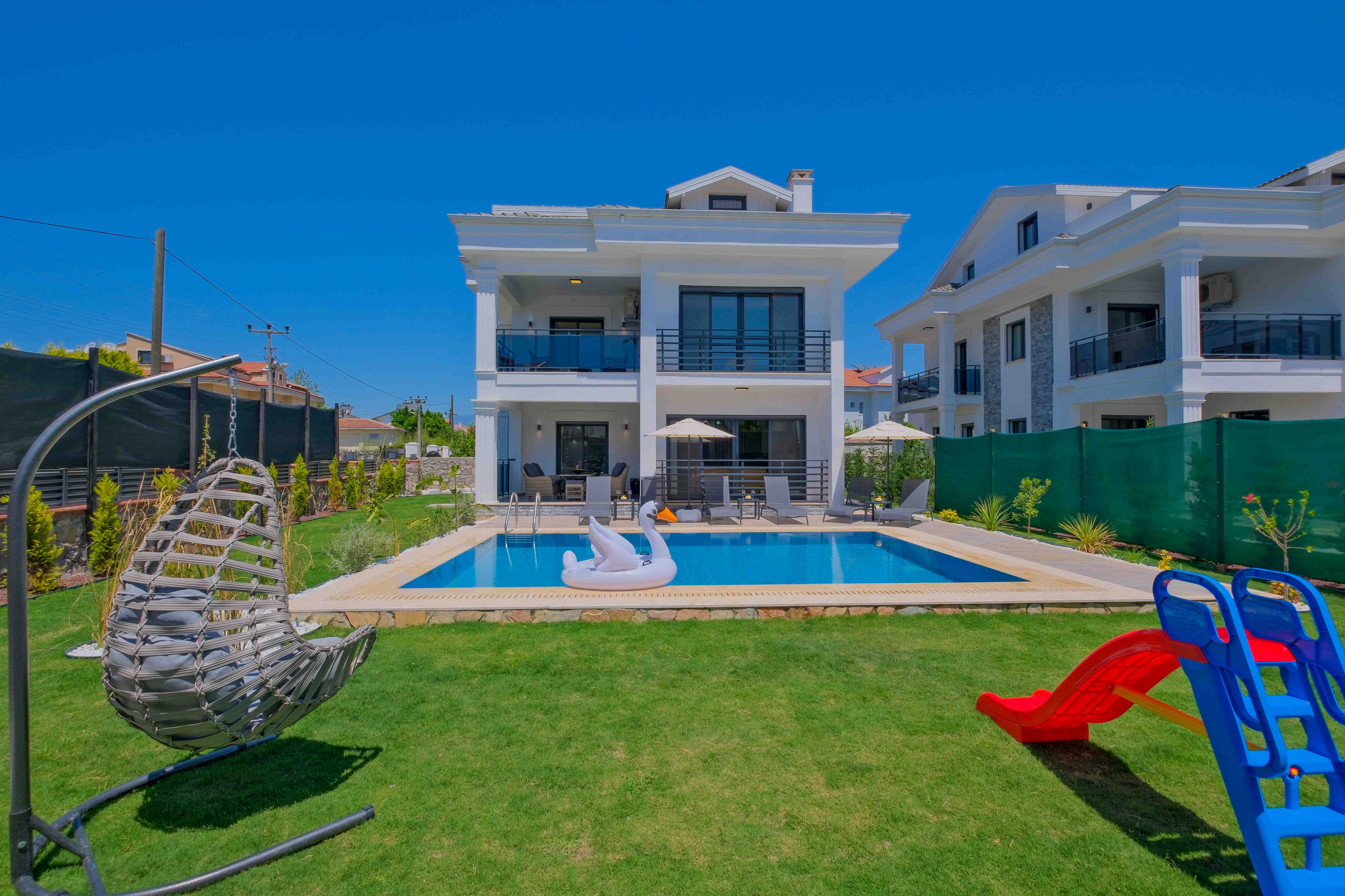 Villa Resmi