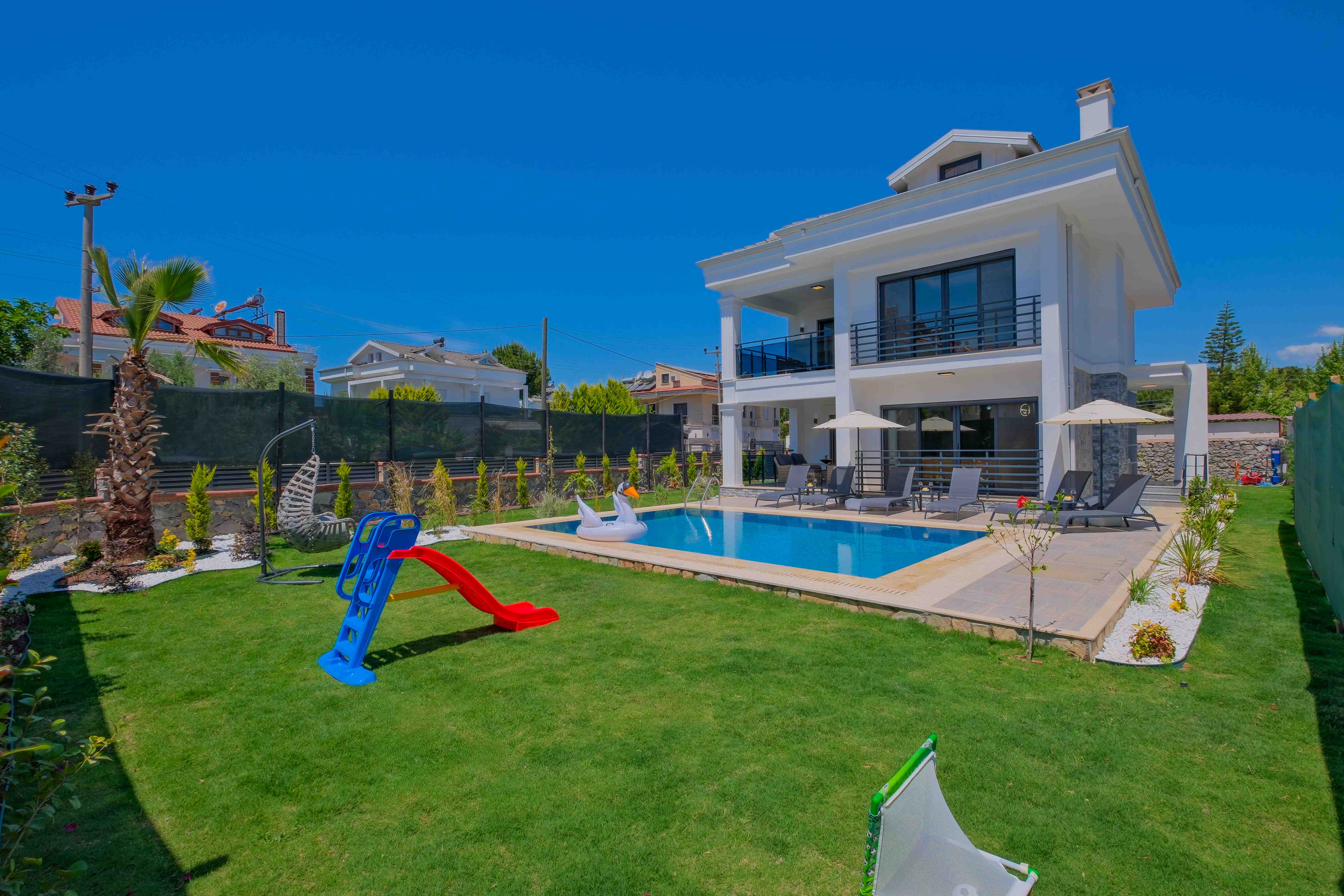 Villa Resmi