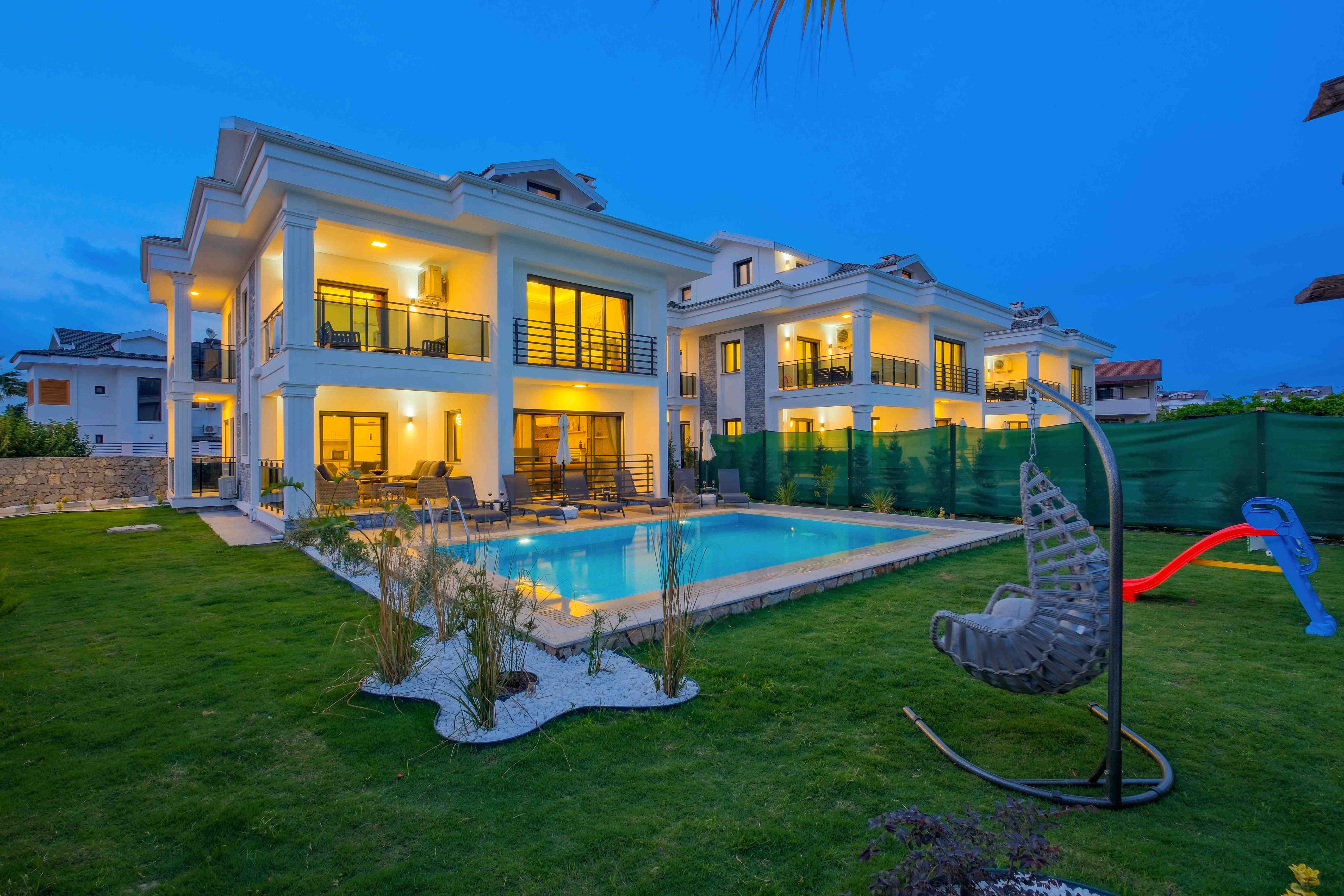 Villa Resmi