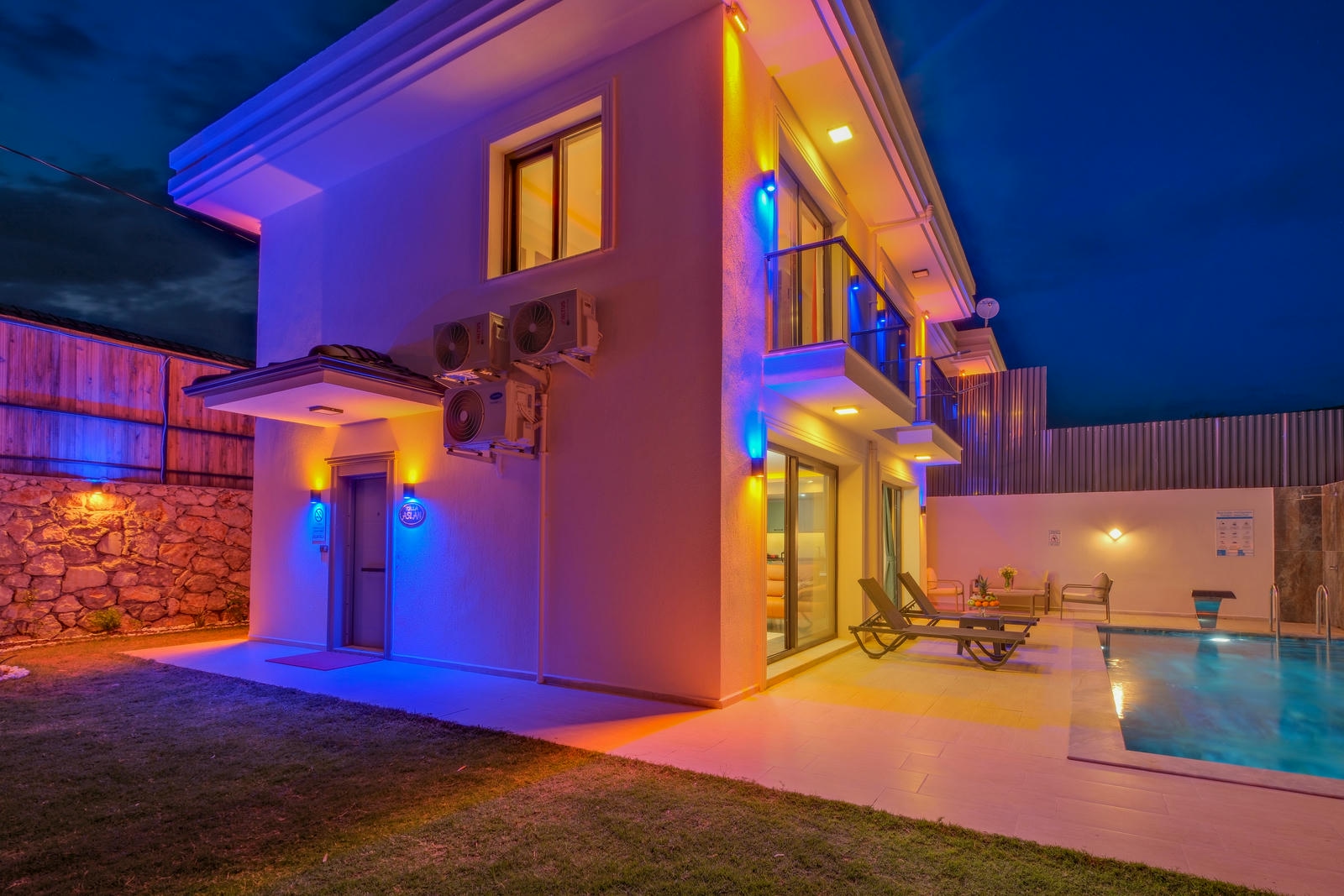 Villa Resmi