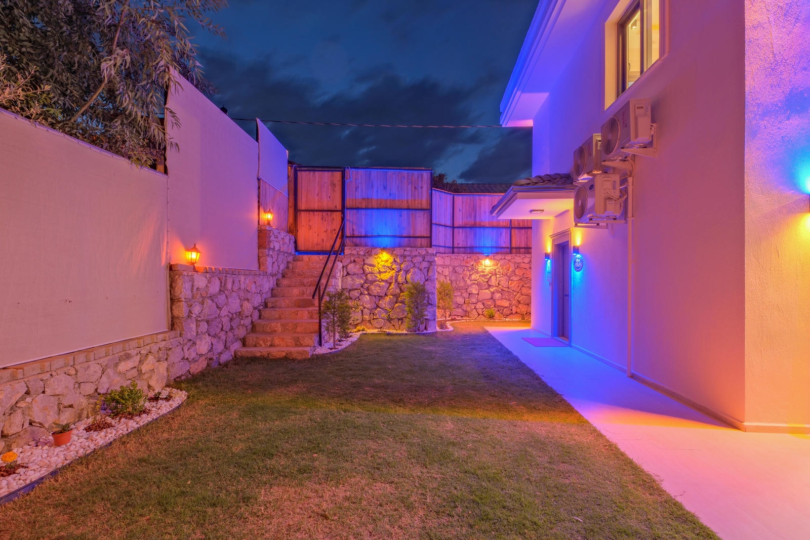 Villa Resmi